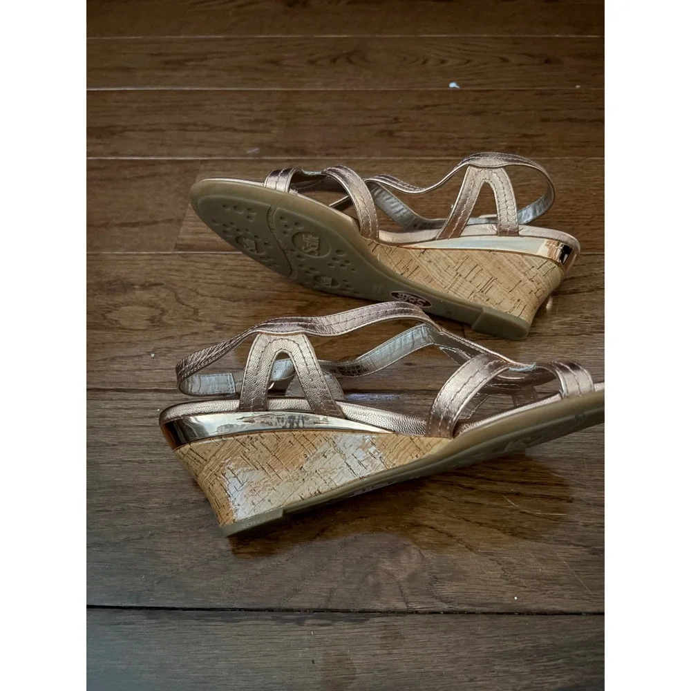 Sofft Rose Gold Metallic Leather Strappy Cork‎ Wedge Sandals Womens 9M